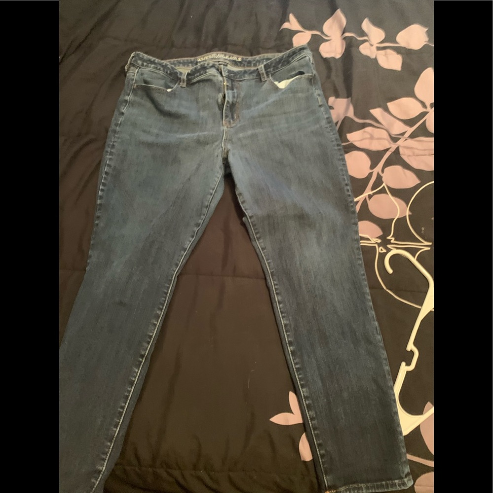 American Eagle Super Hi-Rise Jegging